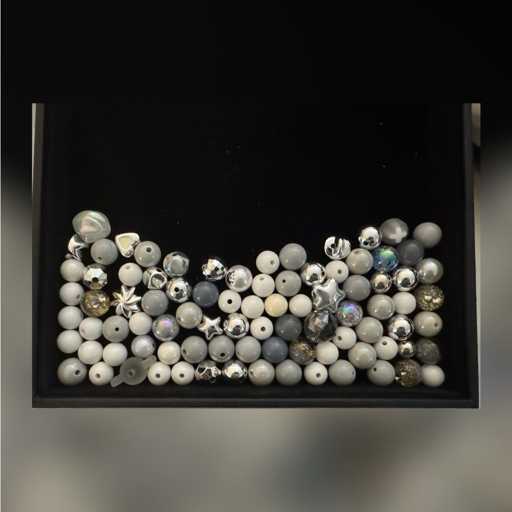 CRAFTING - Acrylic Beads - 90 beads 6.5oz